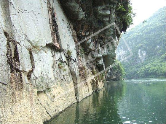 古龙河漂流